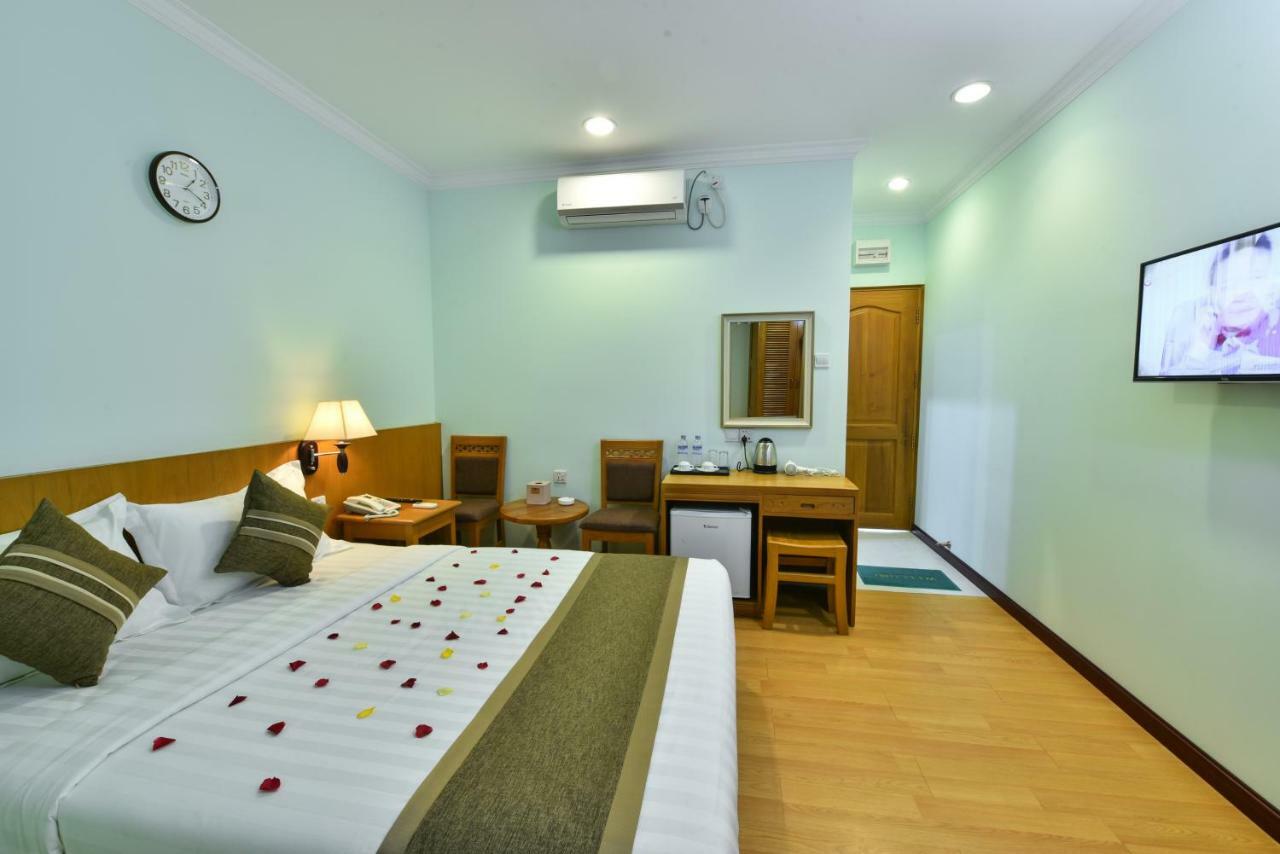 Hotel Sakura Pyinoolwin Pyin Oo Lwin Exterior foto